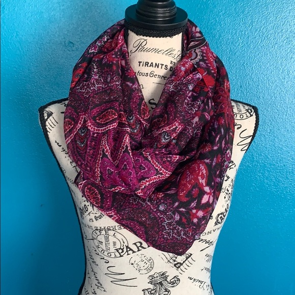 J. Jill Accessories - 🌟 j jill sugar plum mixed paisley infinity scarf